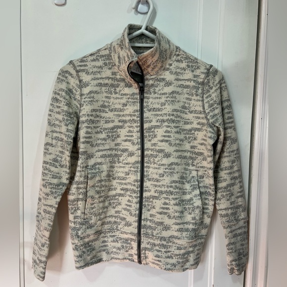 Zyia - zip up activewear jacket - Picture 1 of 3